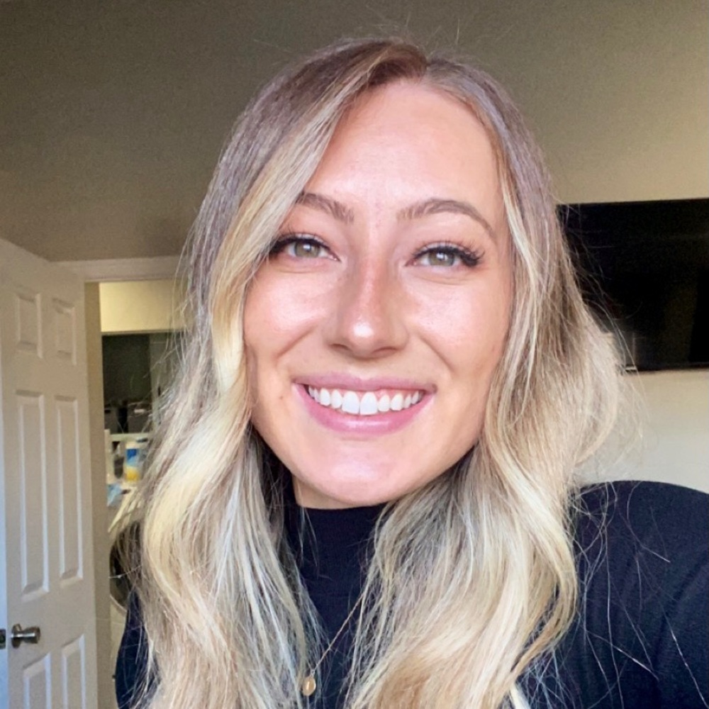 Meet your Posher, Ashley